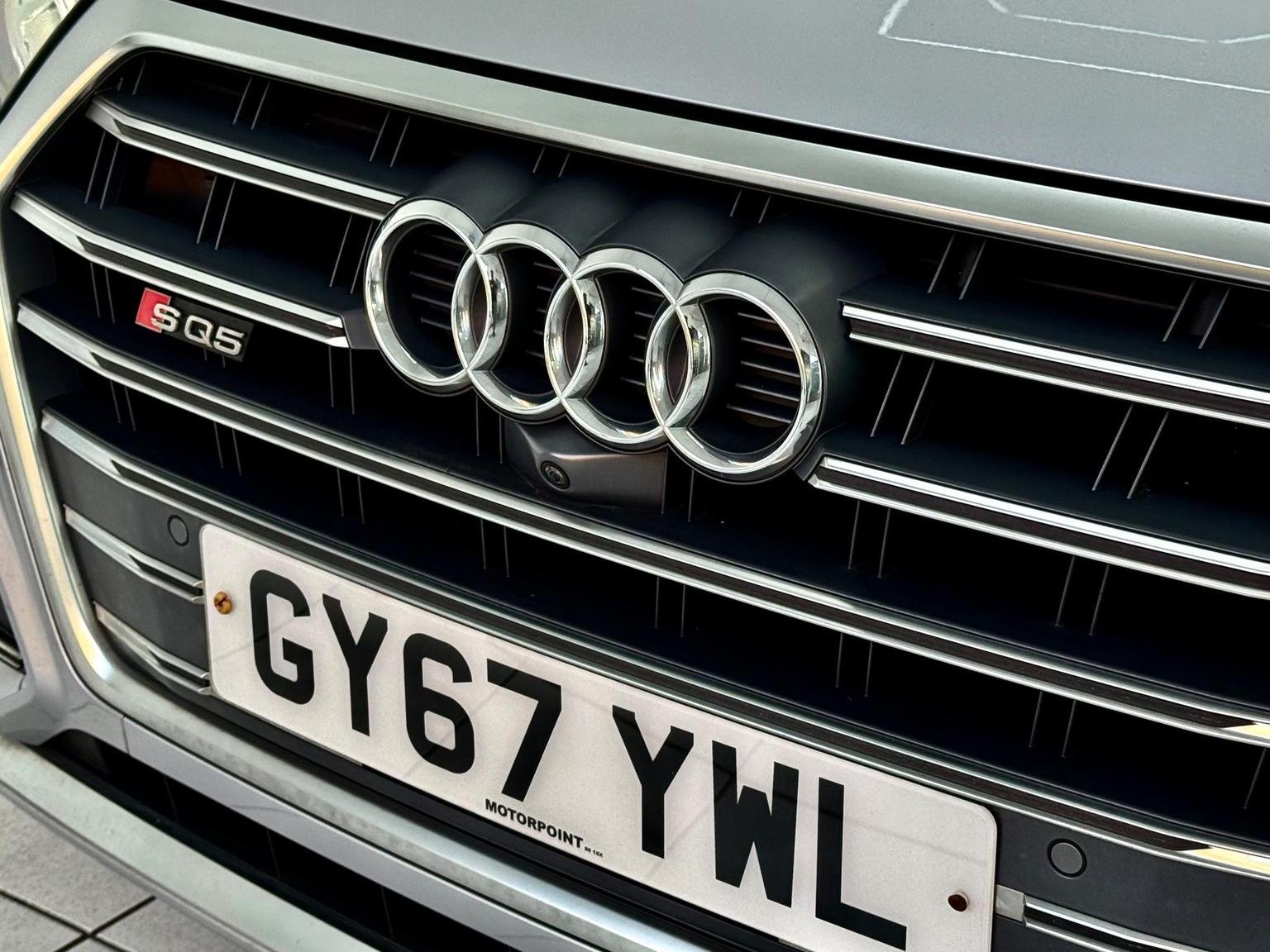 Audi SQ5