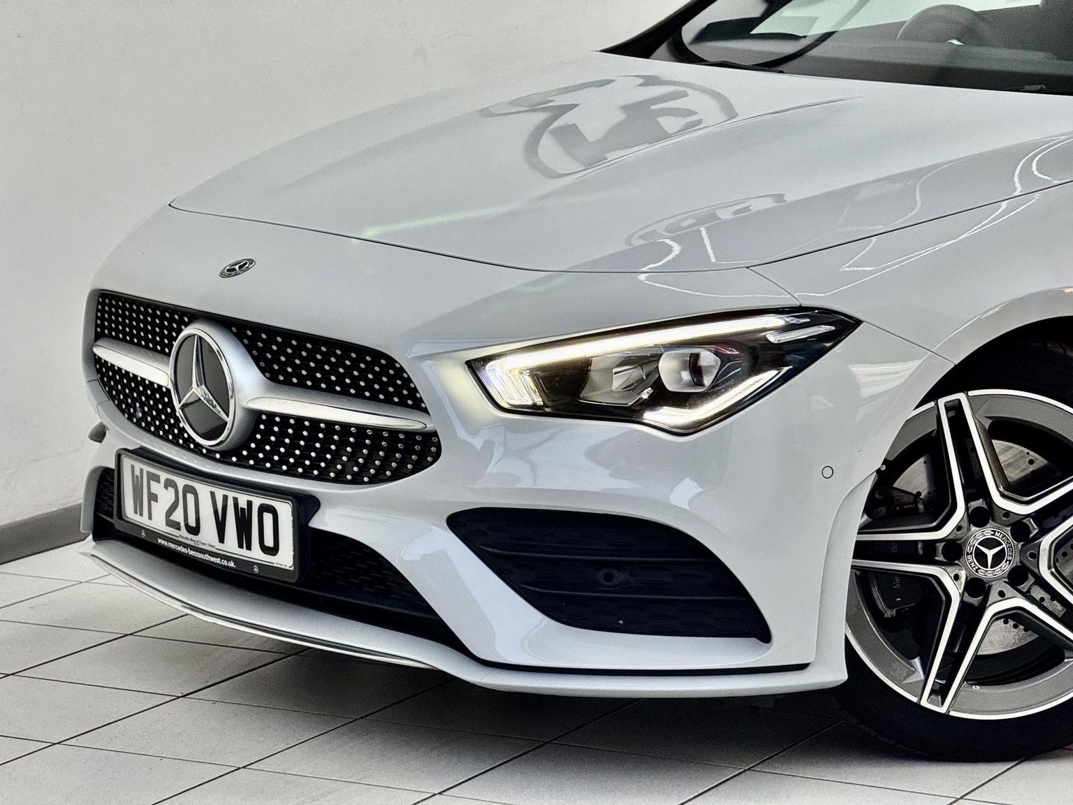 Mercedes Benz CLA