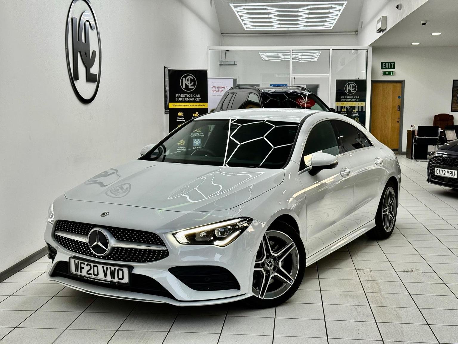 Mercedes Benz CLA