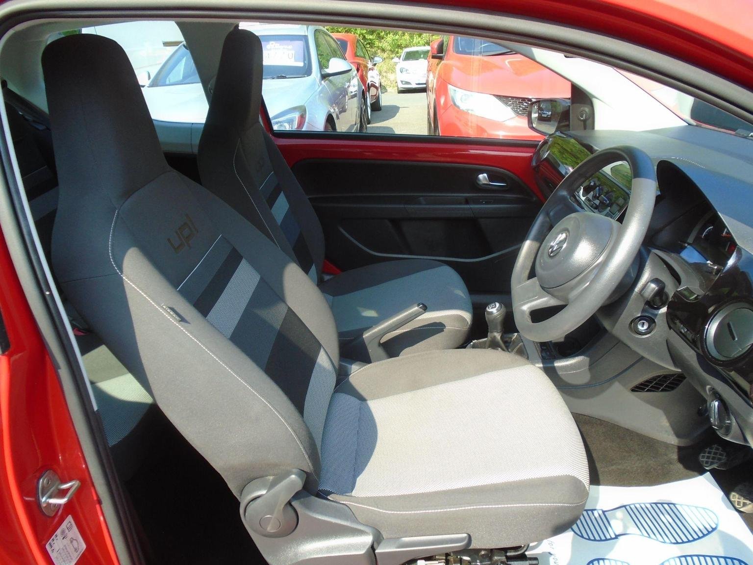 Volkswagen UP