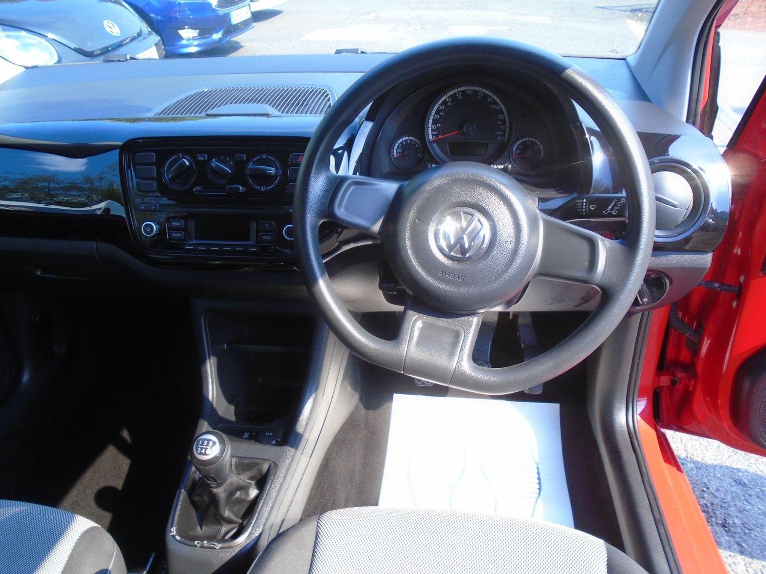 Volkswagen UP