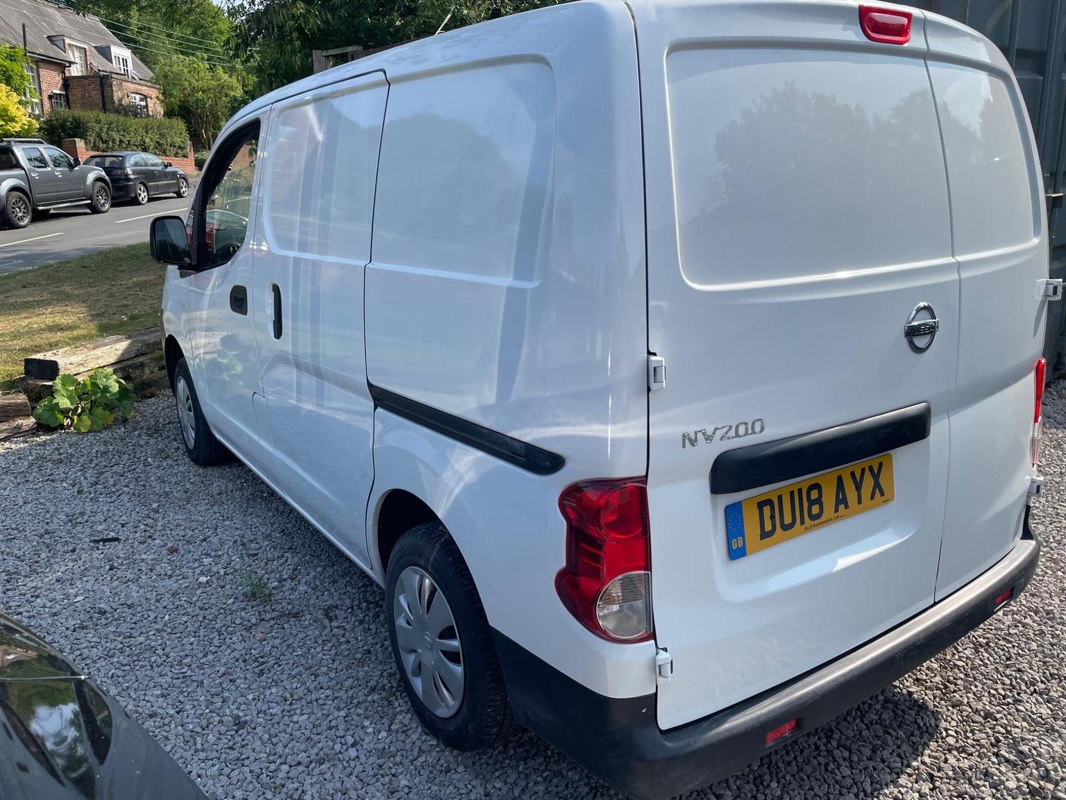 Nissan NV200