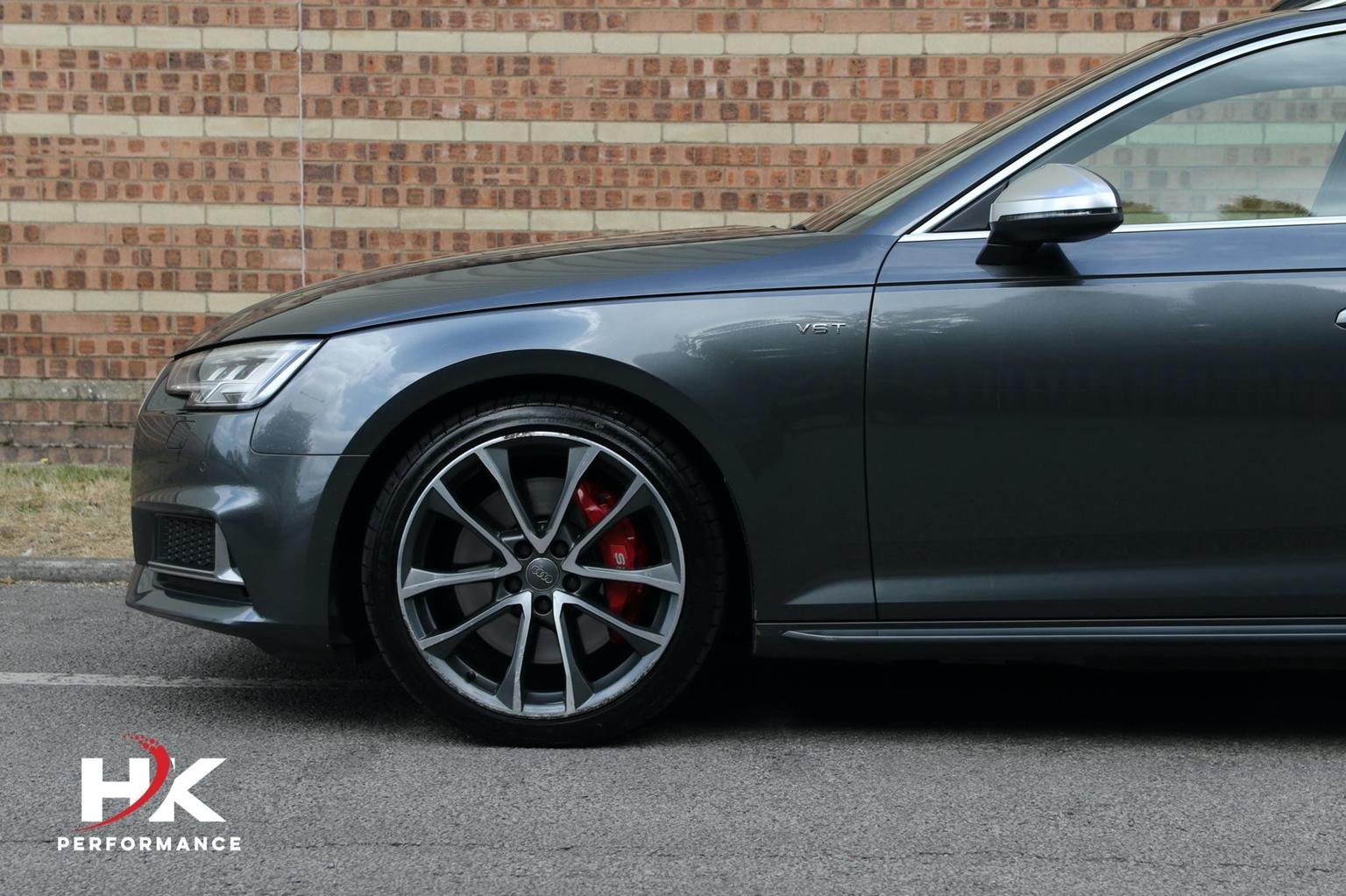 Audi S4