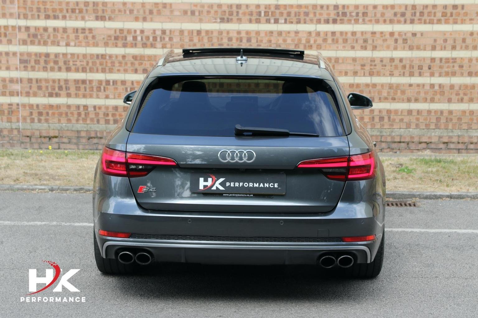 Audi S4