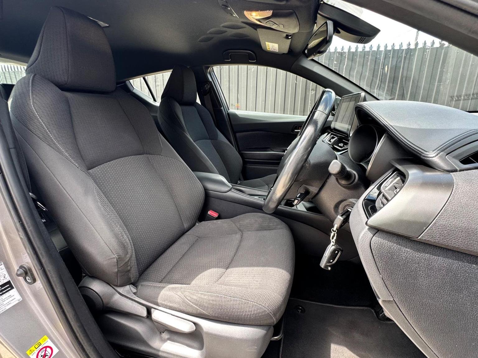 Toyota C HR