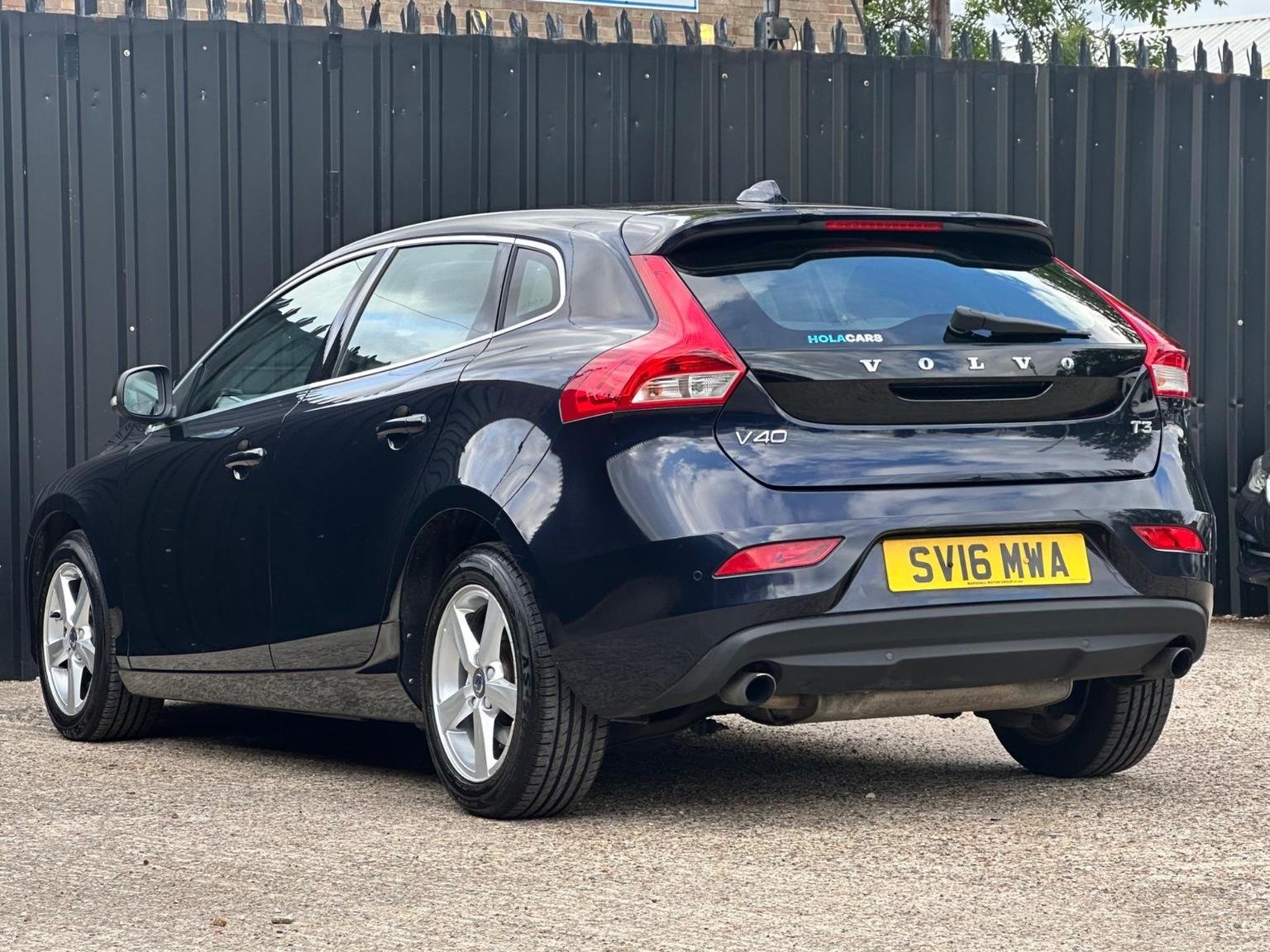 Volvo V40