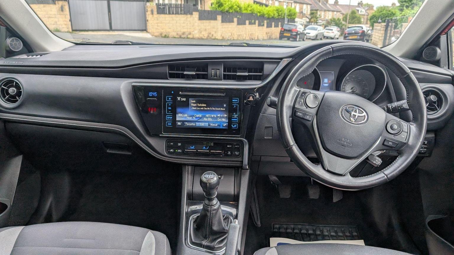 Toyota Auris