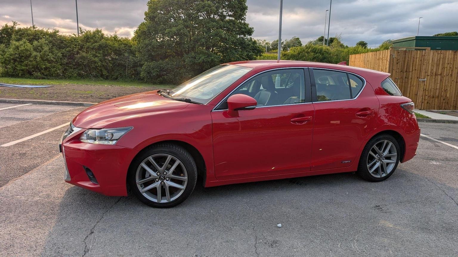Lexus CT 200h