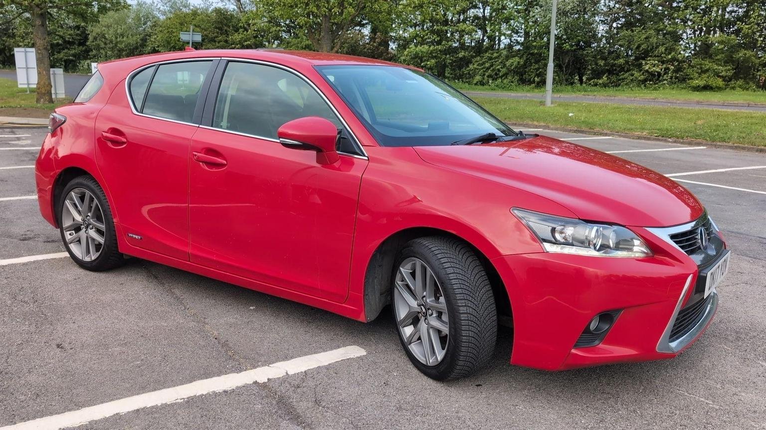 Lexus CT 200h