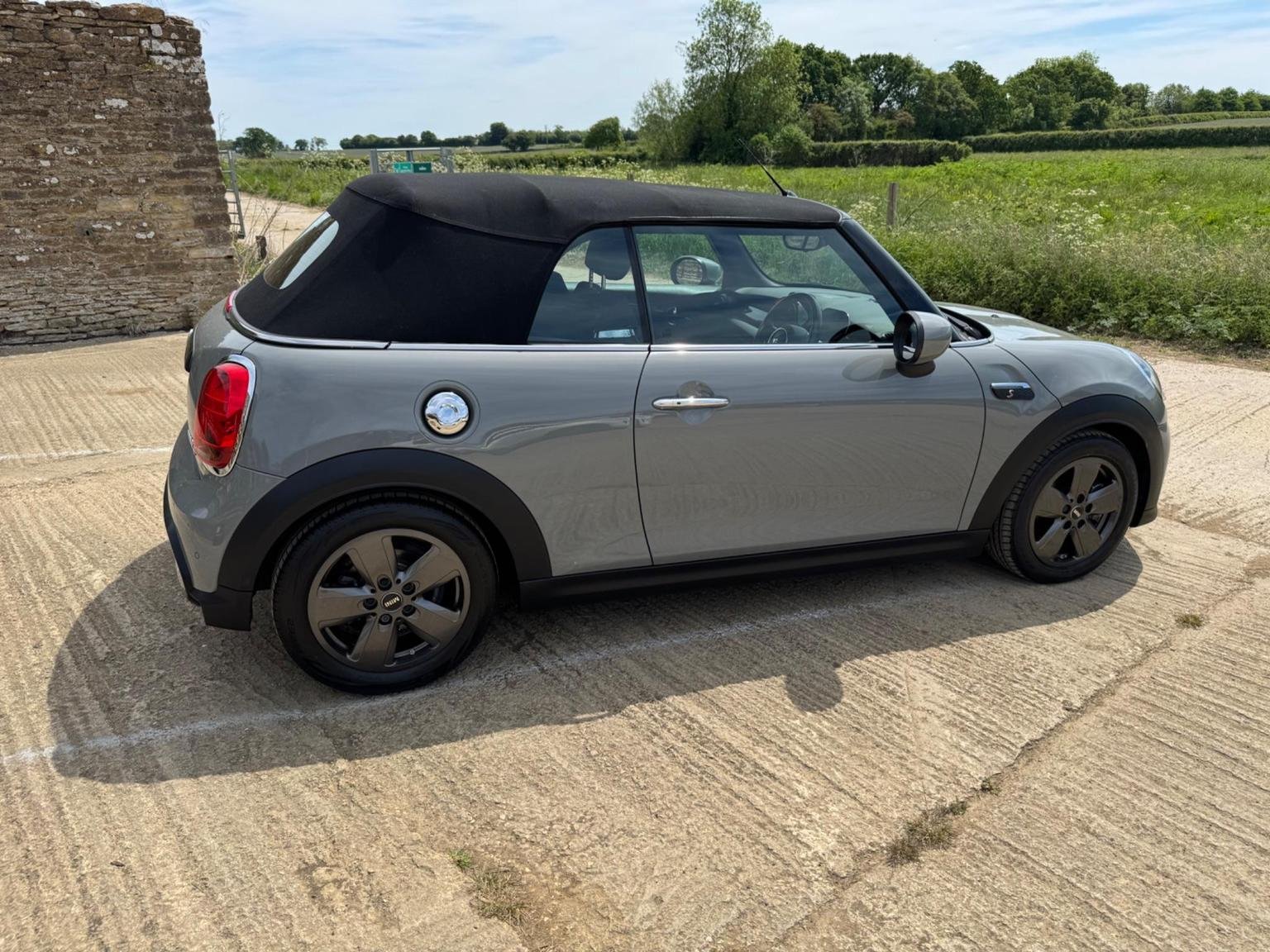 MINI Convertible
