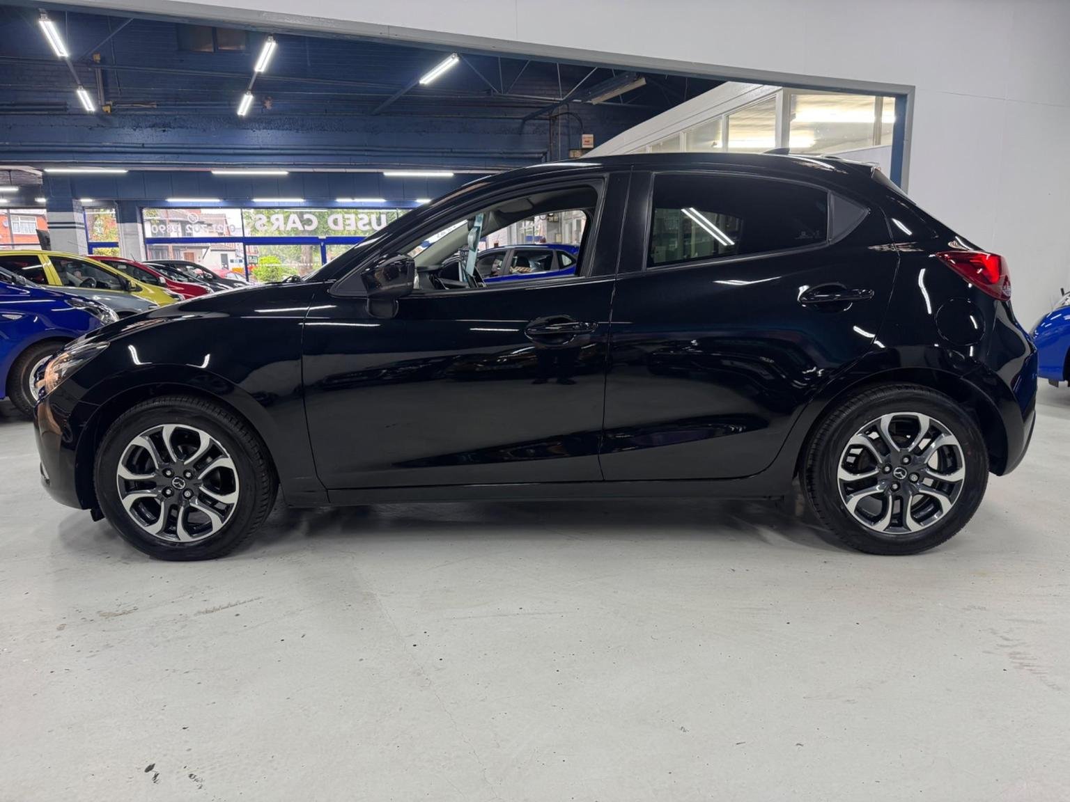 Mazda 2