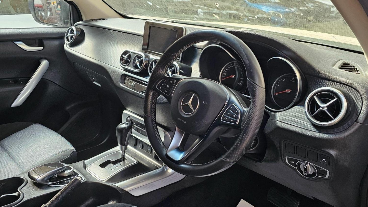 Mercedes Benz X Class