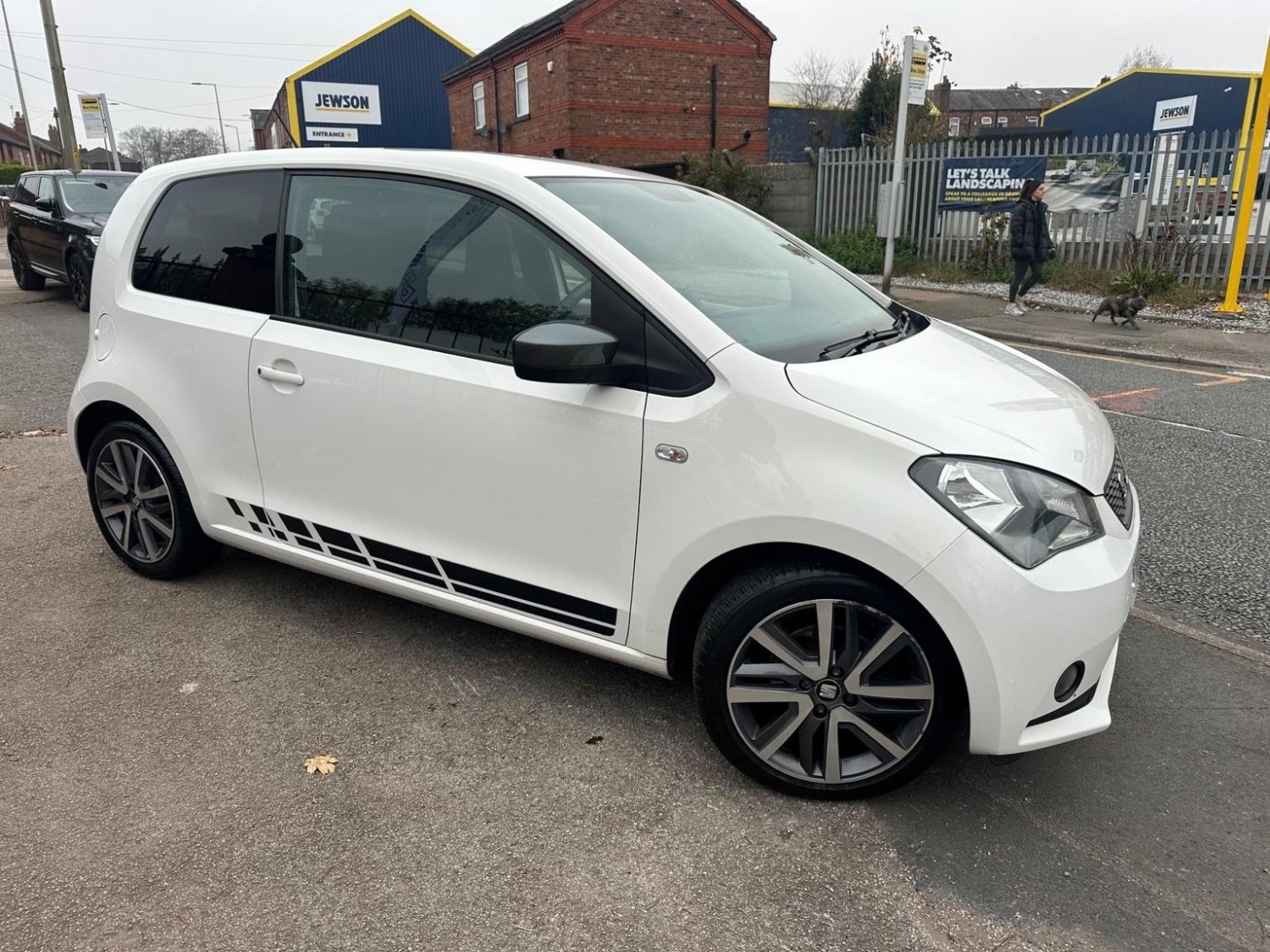 SEAT Mii