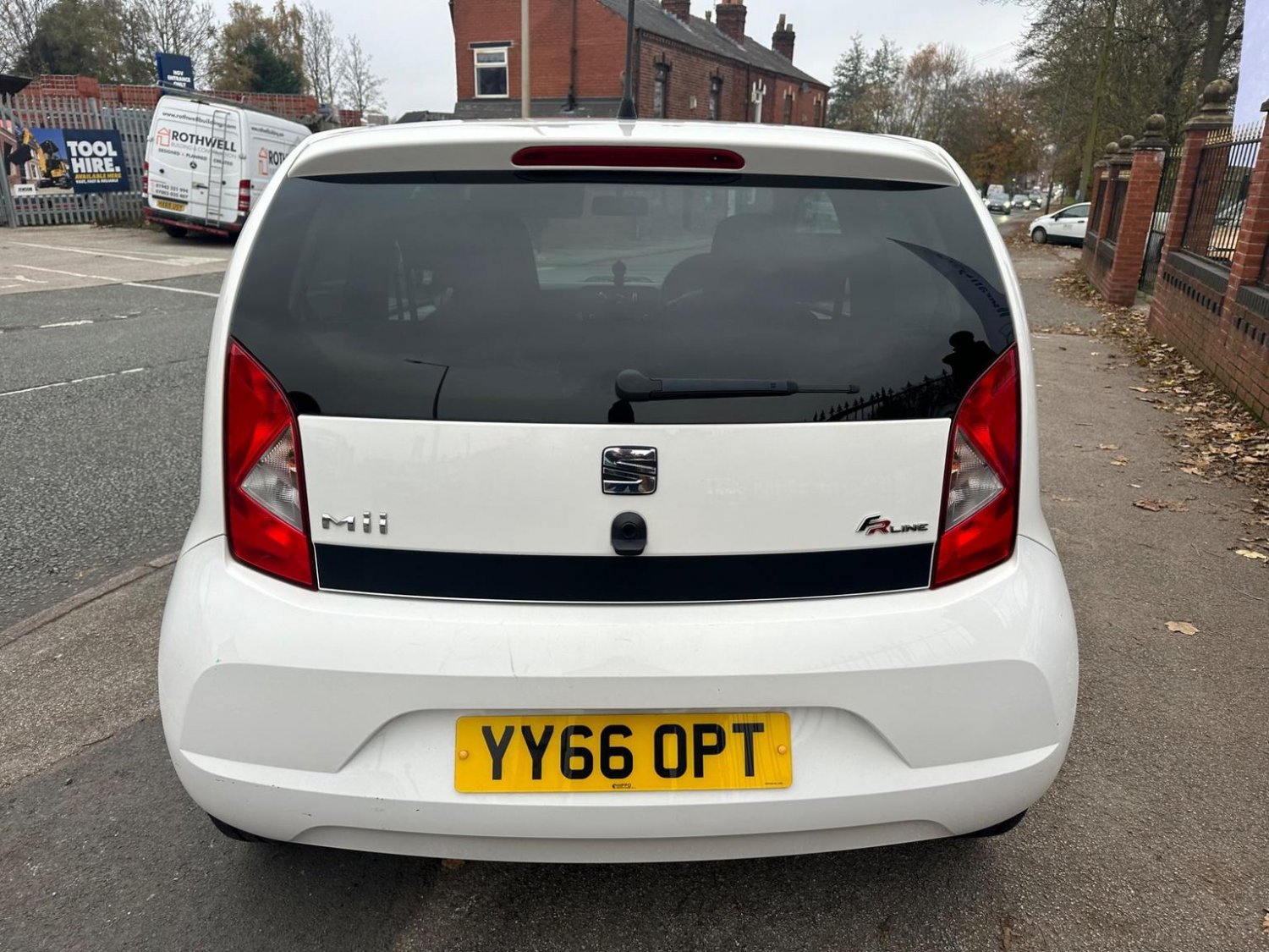 SEAT Mii