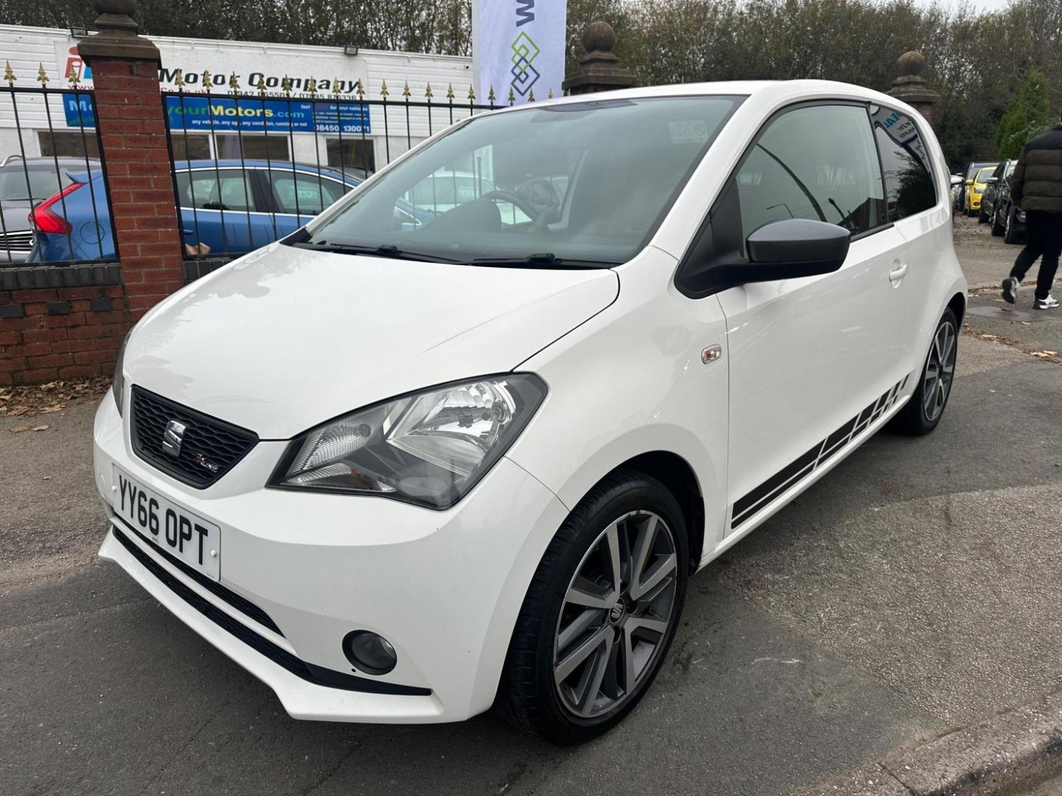 SEAT Mii