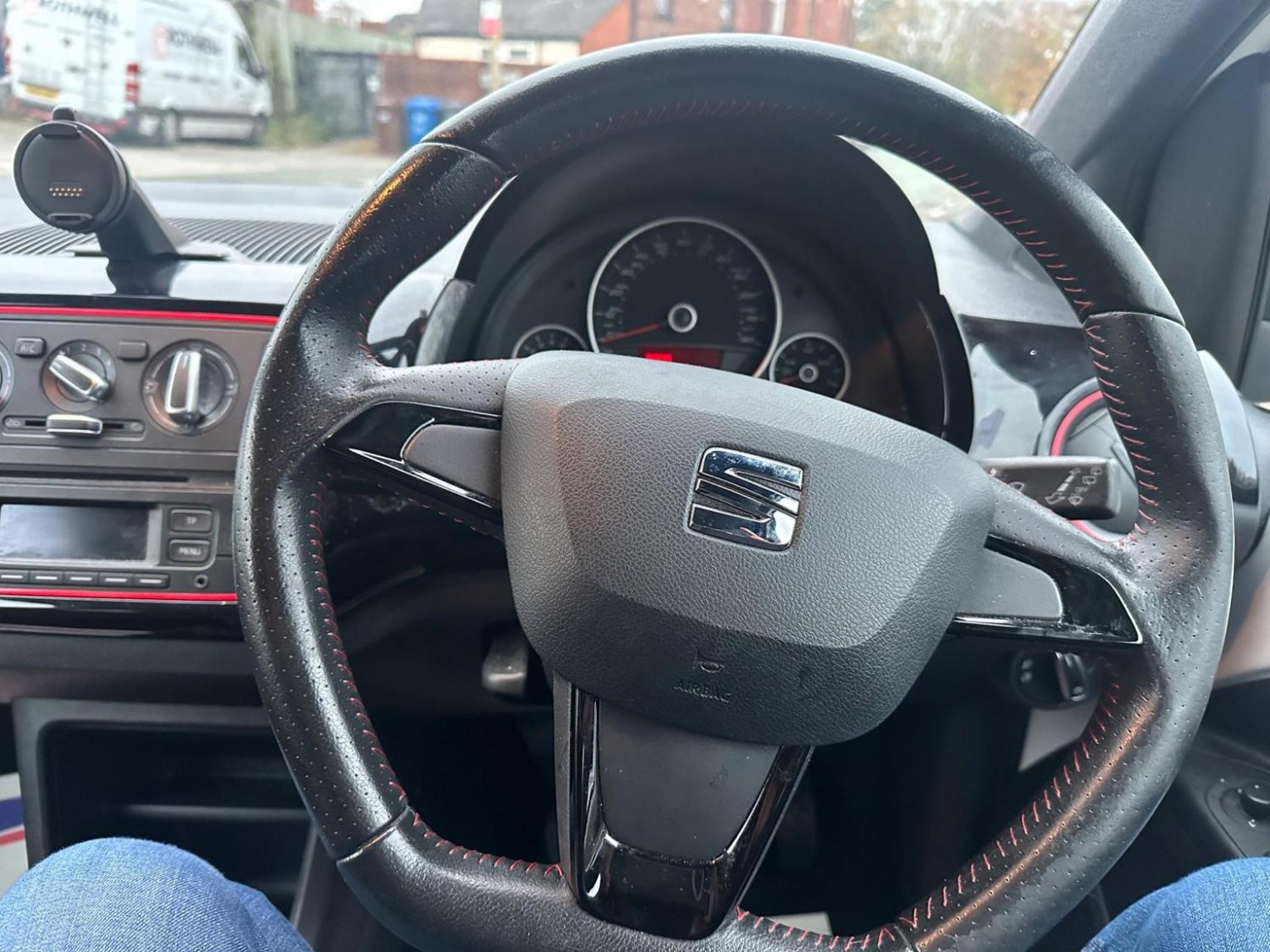 SEAT Mii