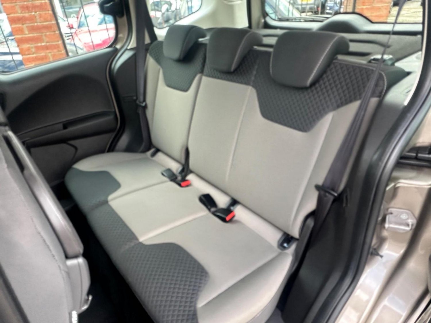 Ford Tourneo