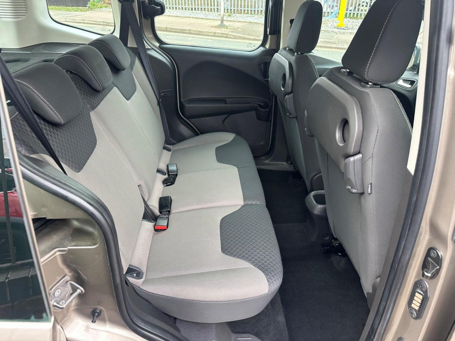 Ford Tourneo