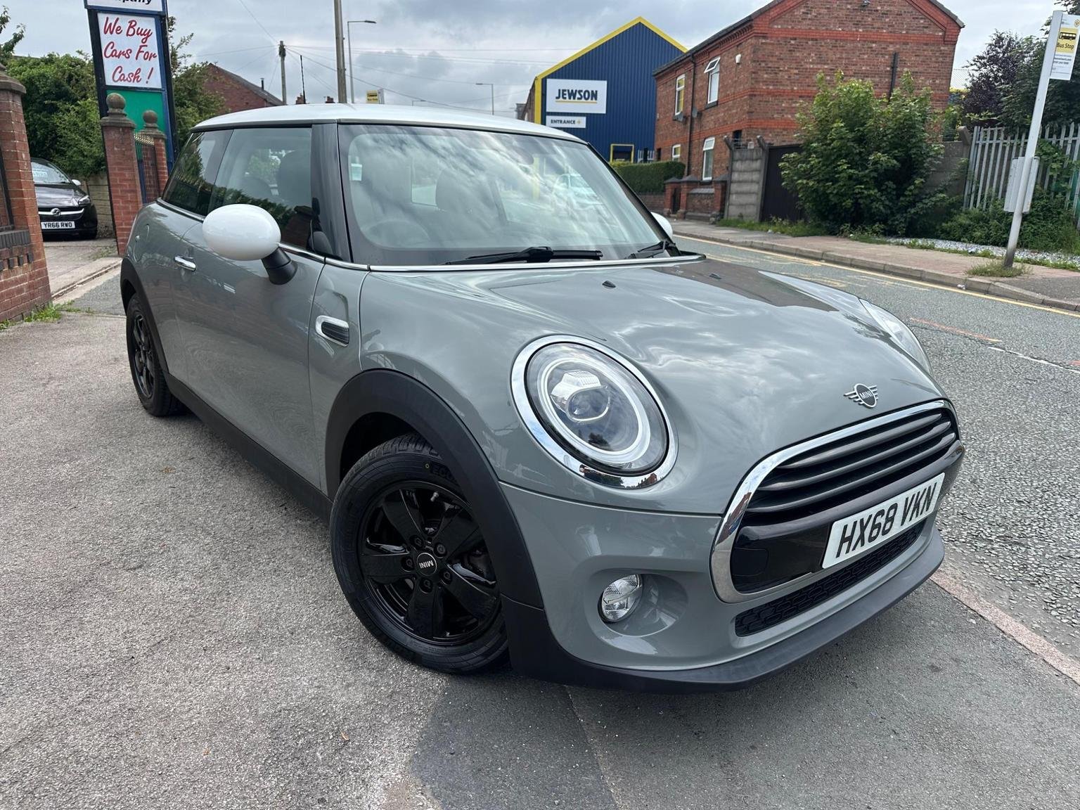 MINI Hatch