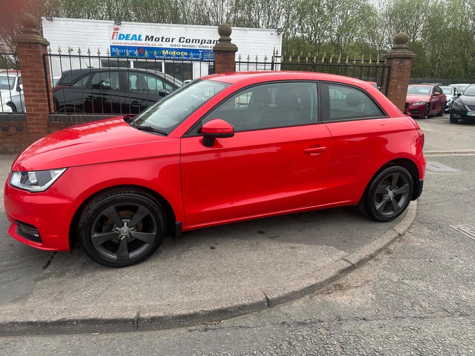 Audi A1