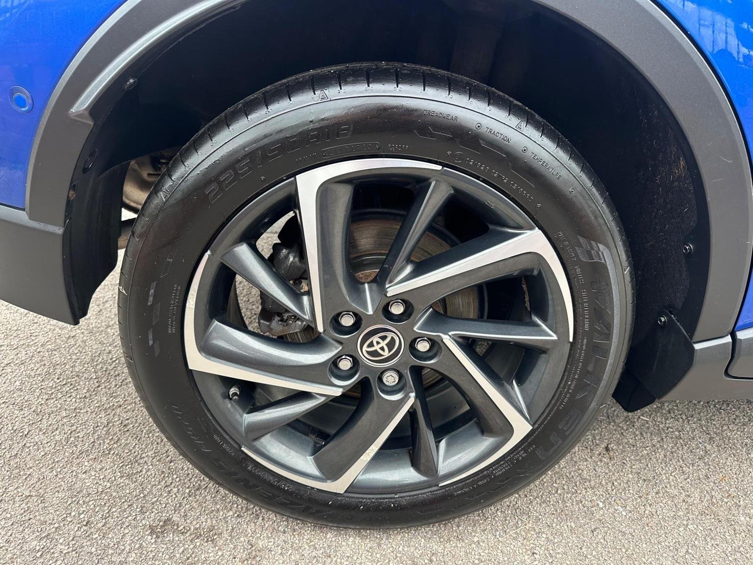 Toyota C HR
