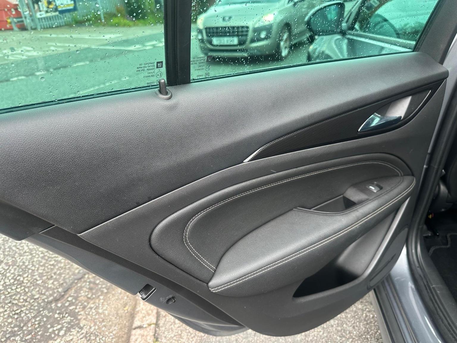 Vauxhall Insignia