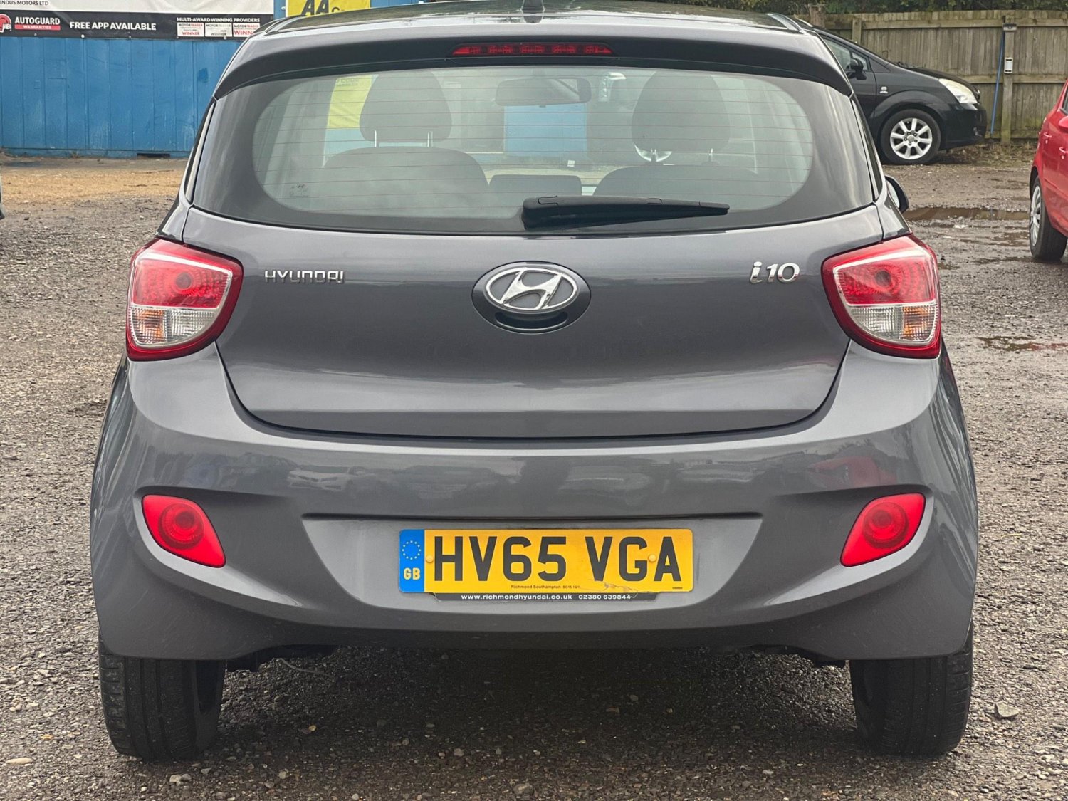 Hyundai i10