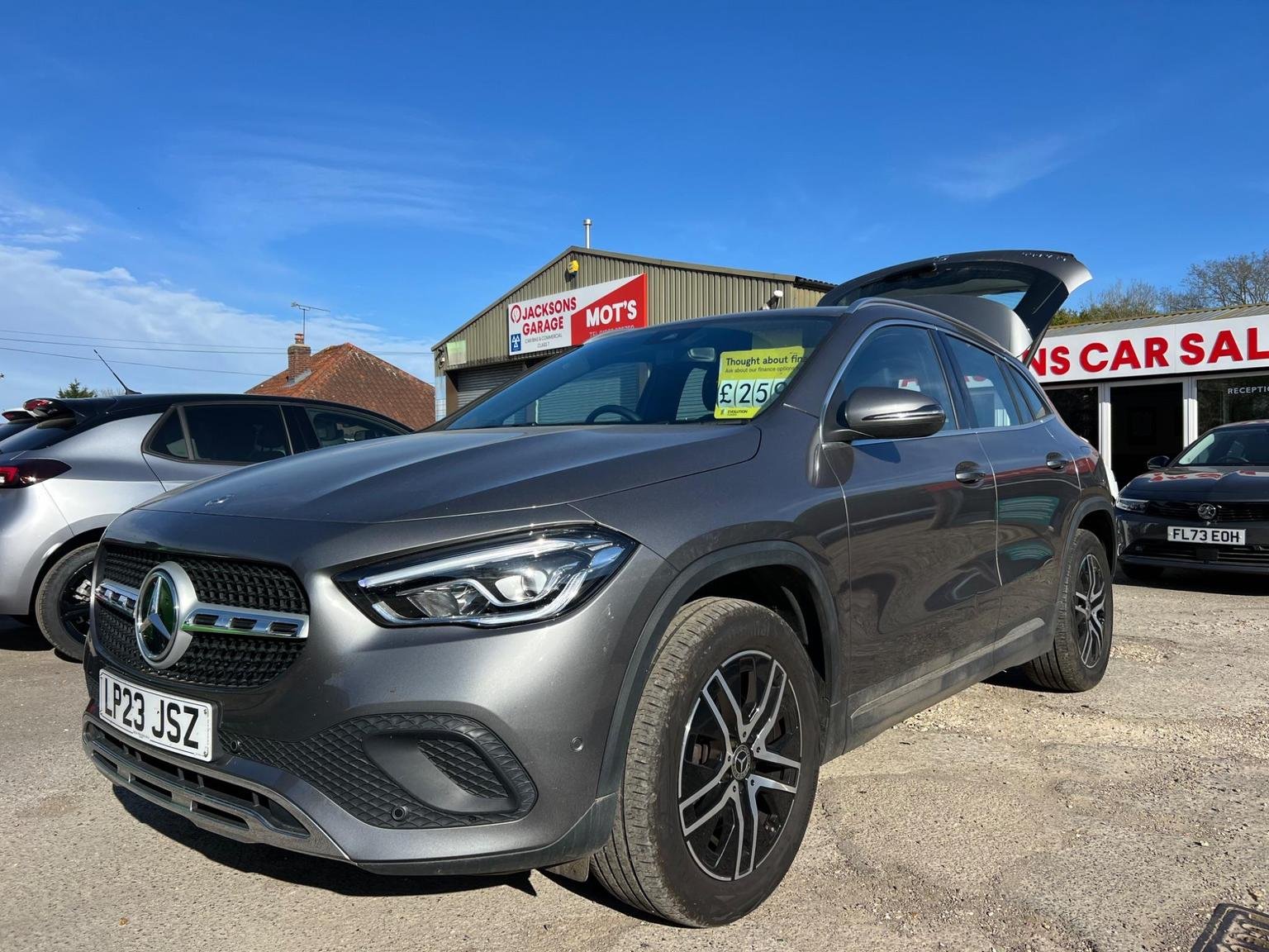 Mercedes Benz GLA Class