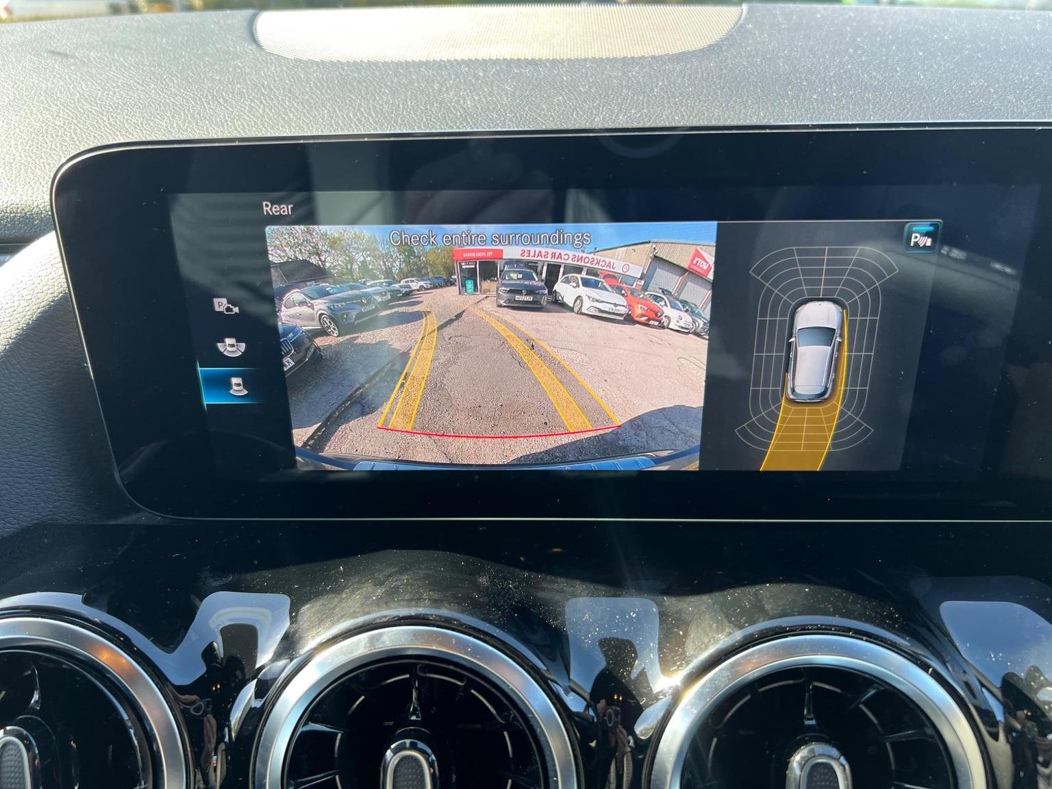Mercedes Benz GLA Class