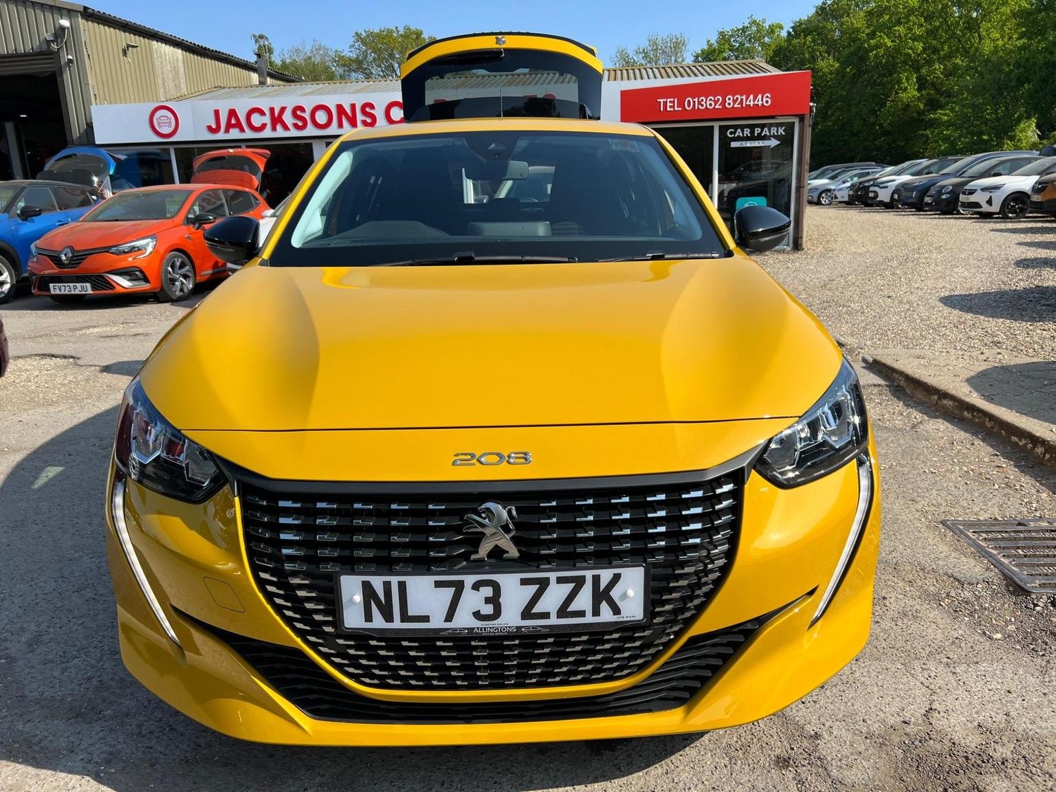 Peugeot 208