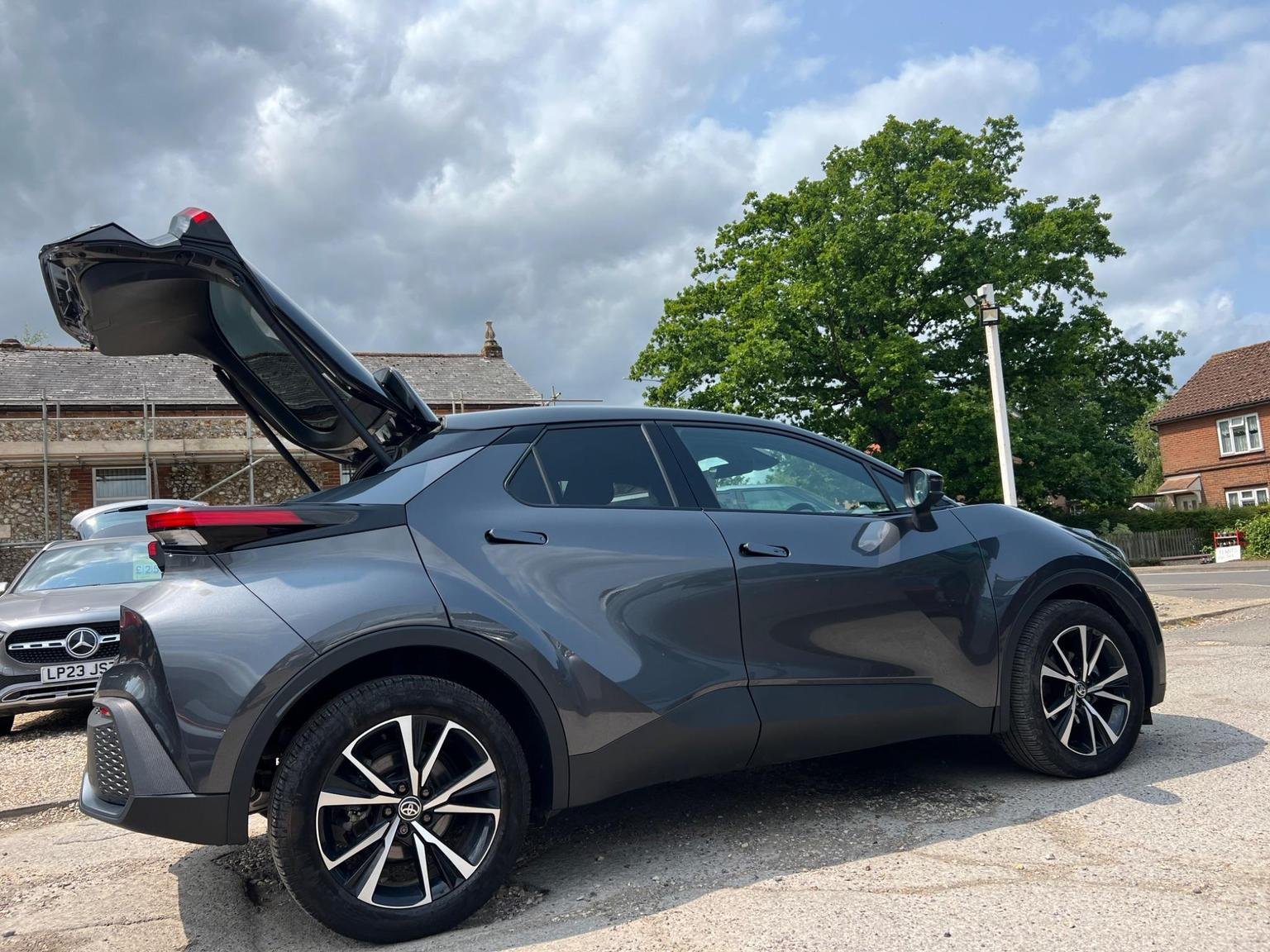 Toyota C HR