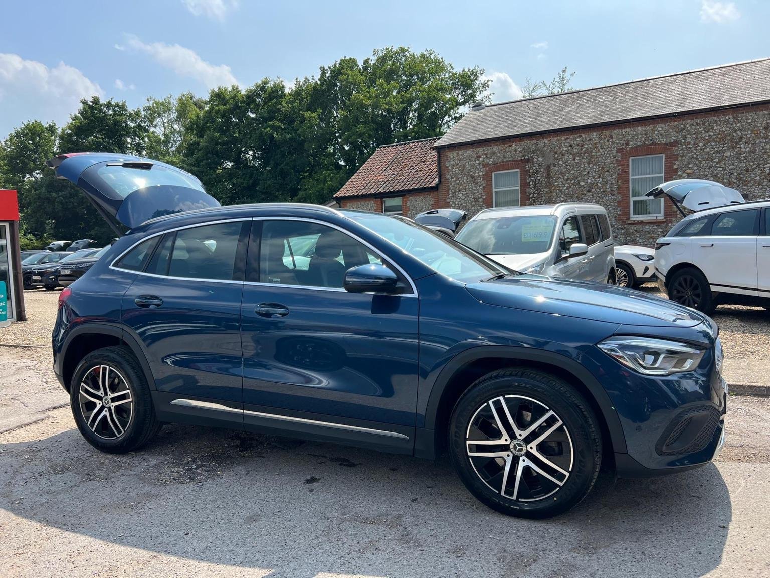 Mercedes Benz GLA Class