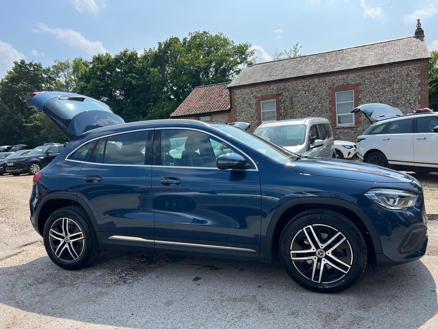 Mercedes Benz GLA Class