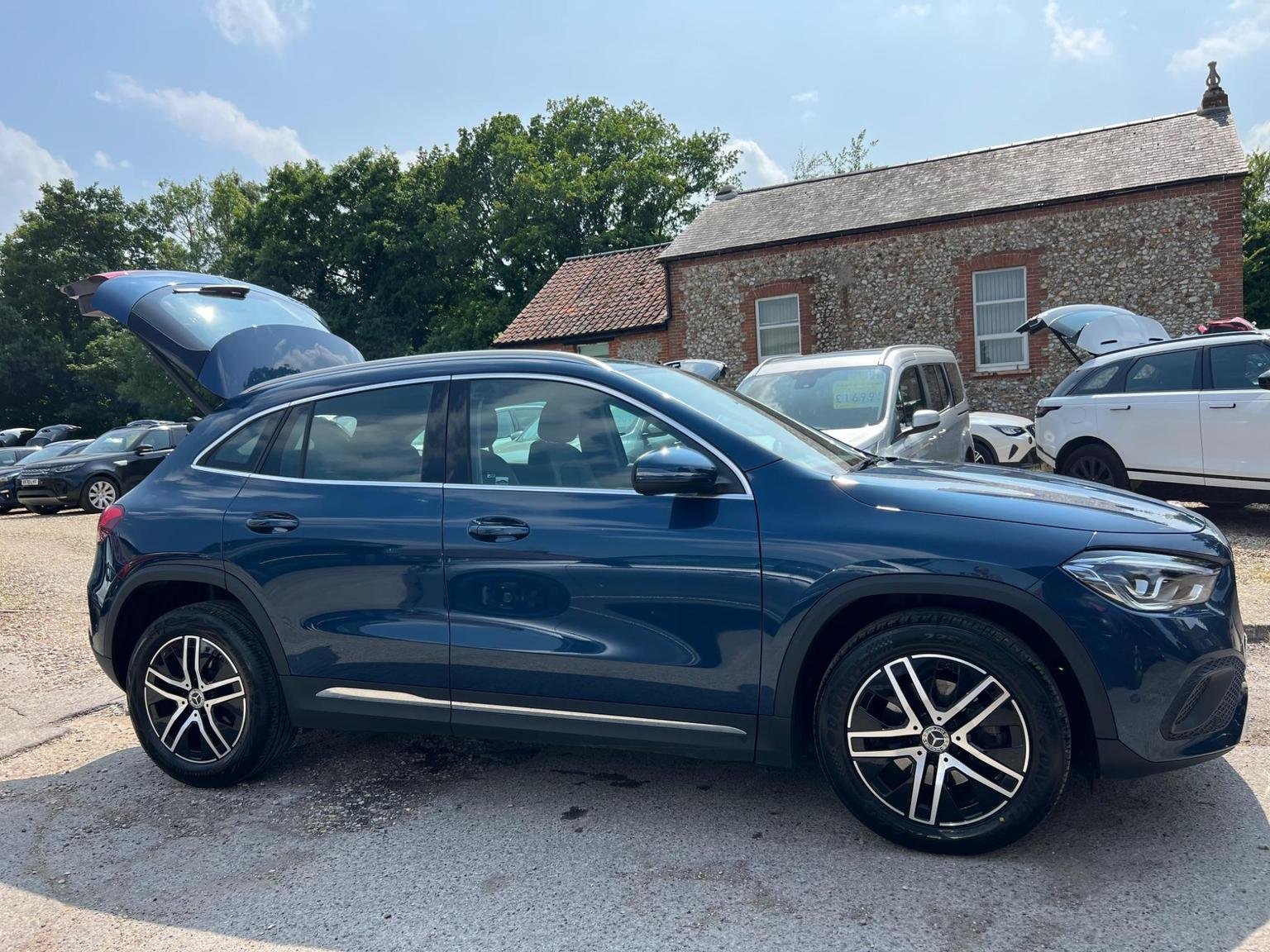Mercedes Benz GLA Class