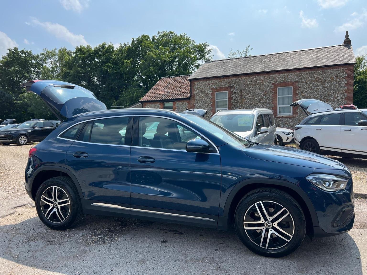 Mercedes Benz GLA Class