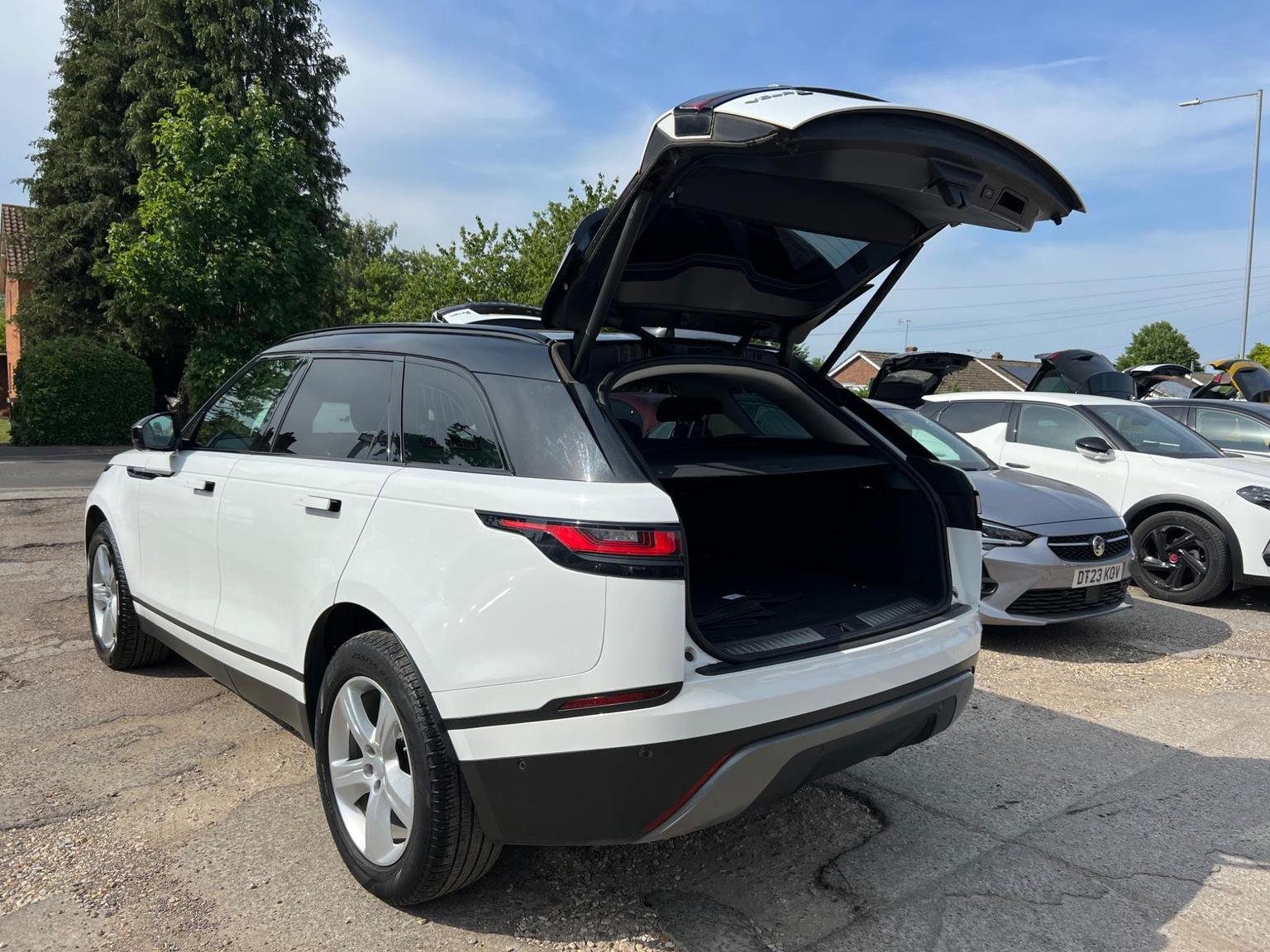 Land Rover Range Rover Velar