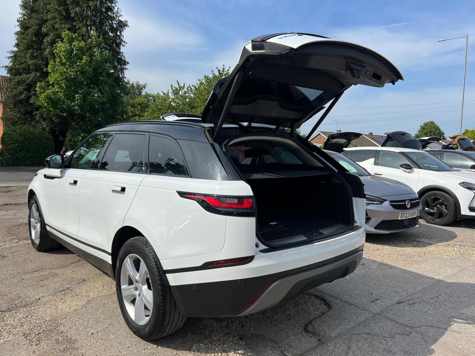 Land Rover Range Rover Velar