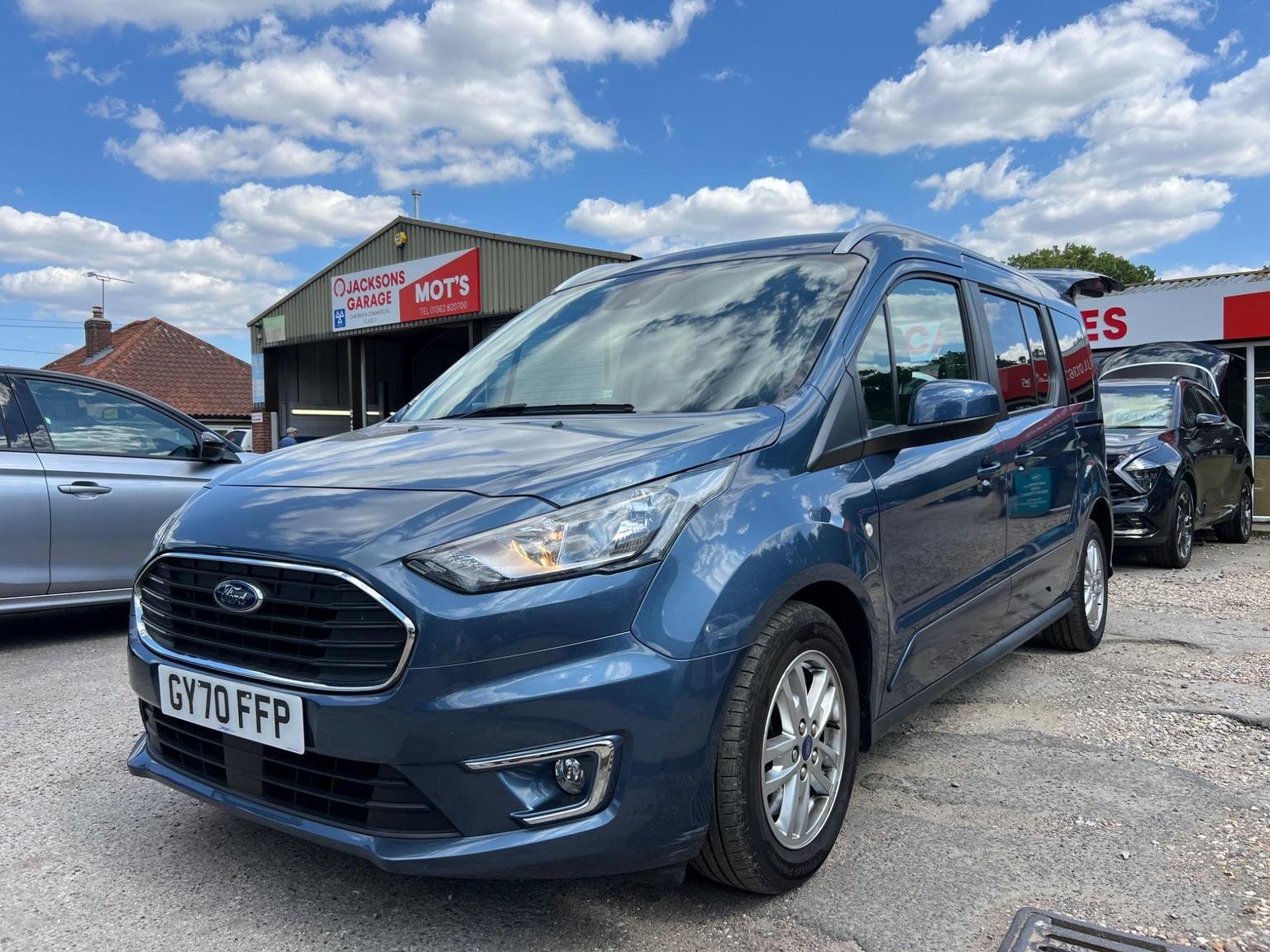 Ford Tourneo