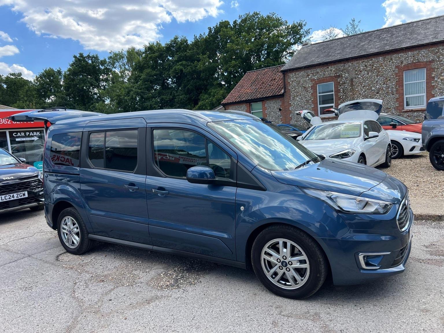 Ford Tourneo