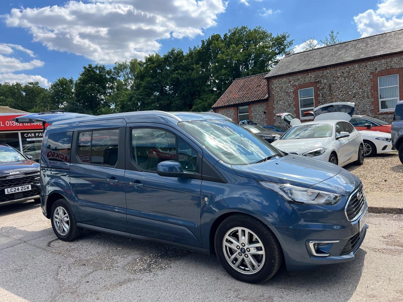Ford Tourneo