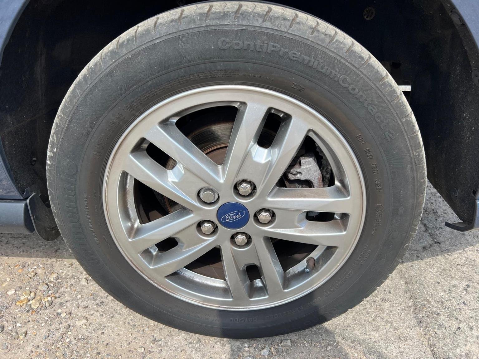 Ford Tourneo