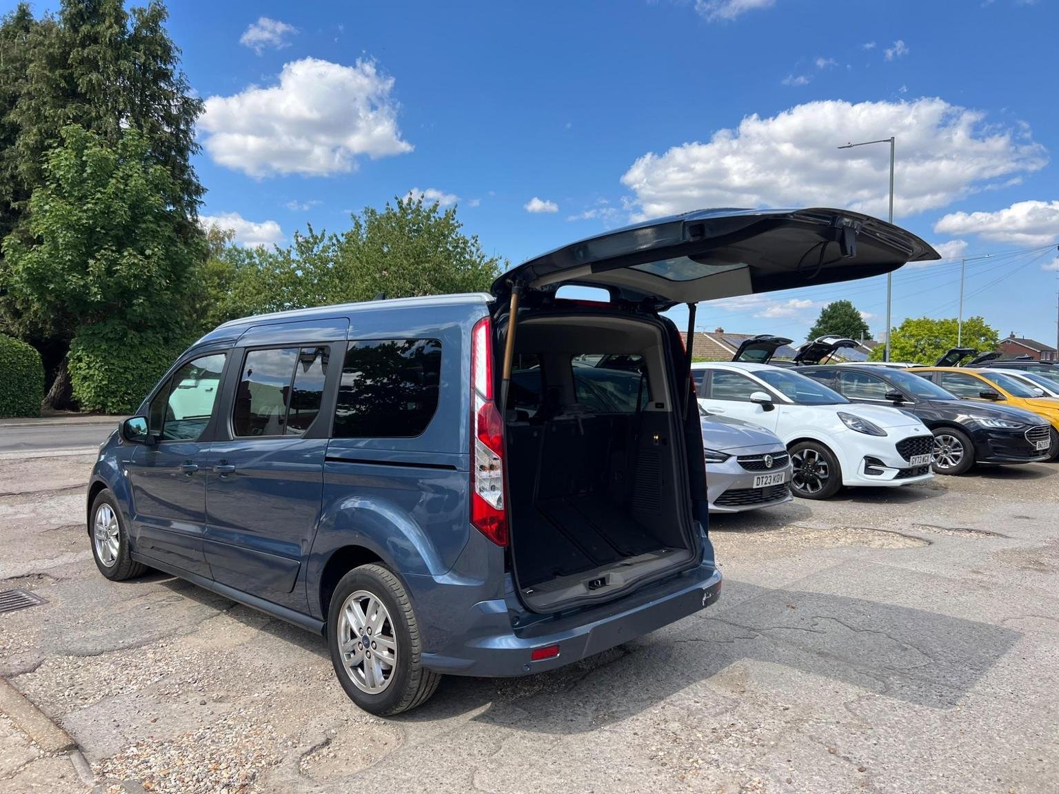 Ford Tourneo