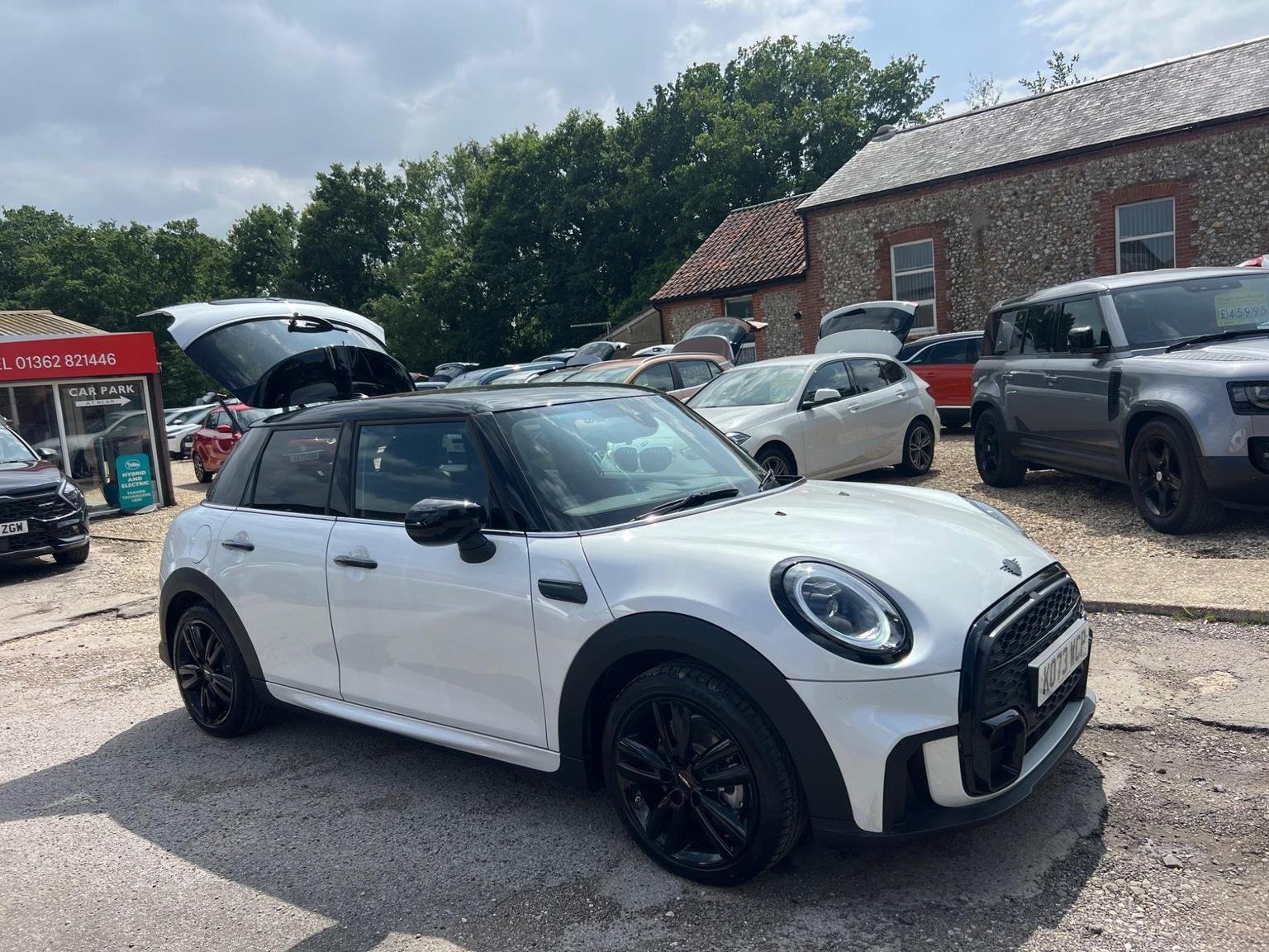 MINI Hatch