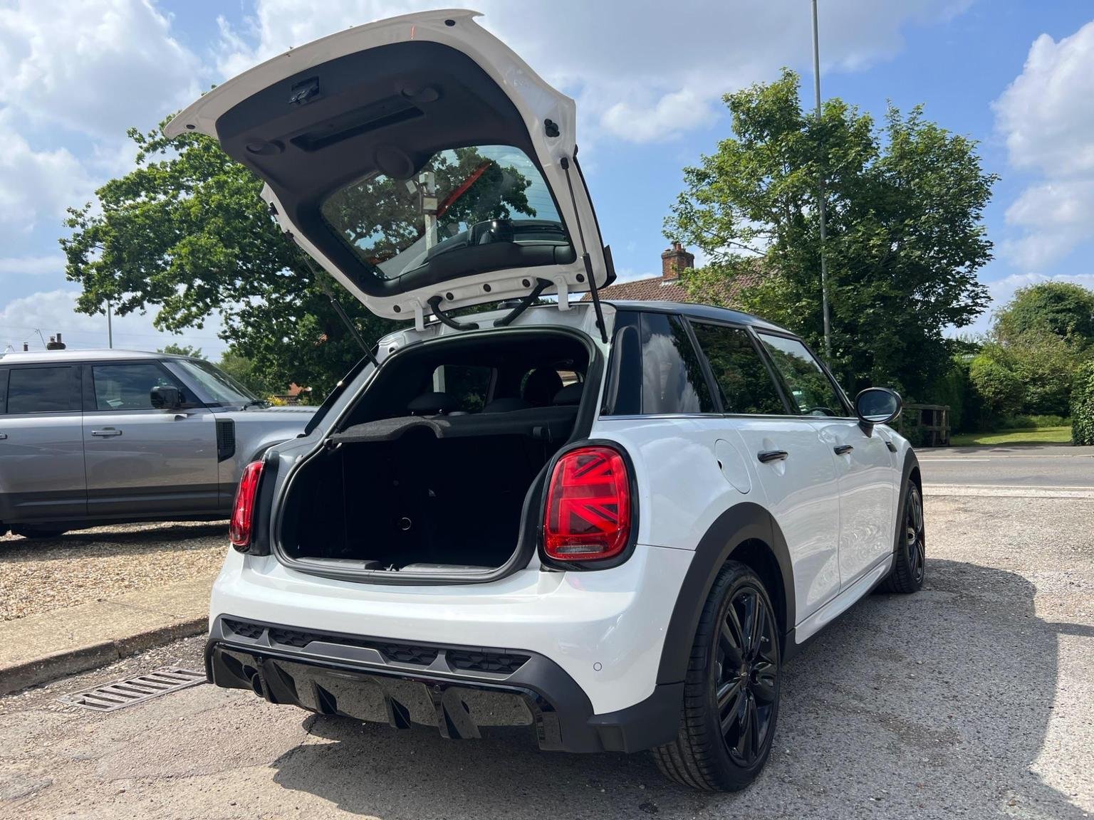 MINI Hatch