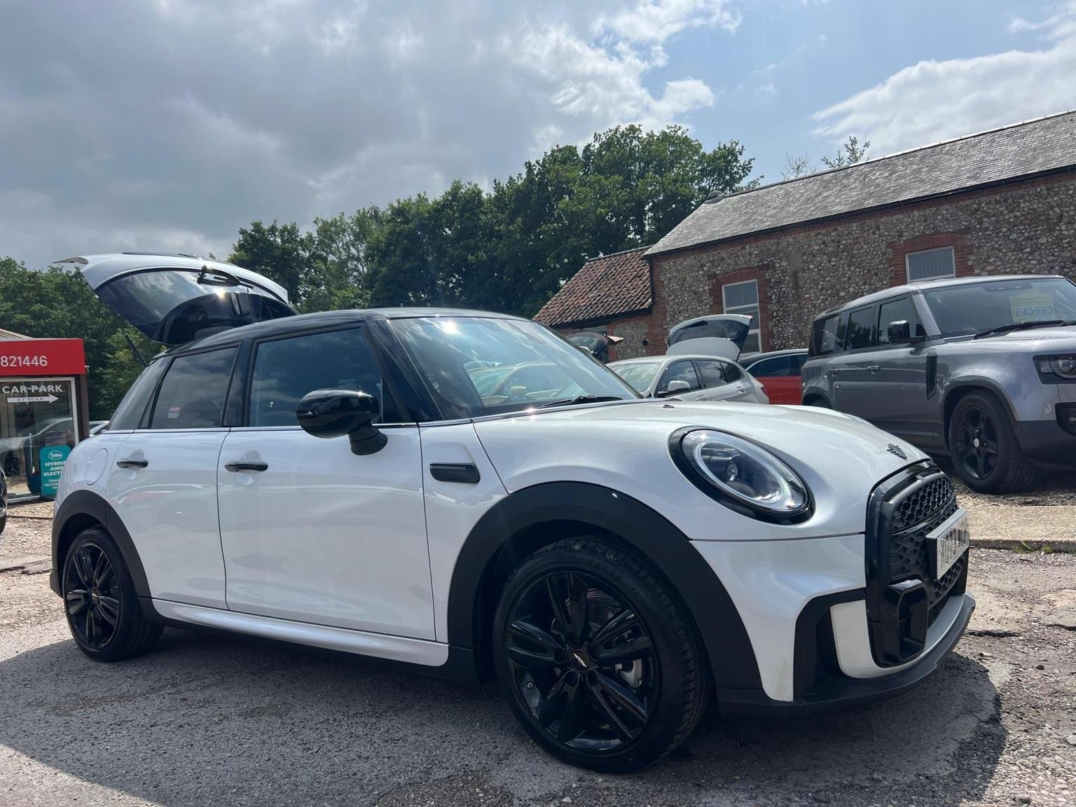 MINI Hatch