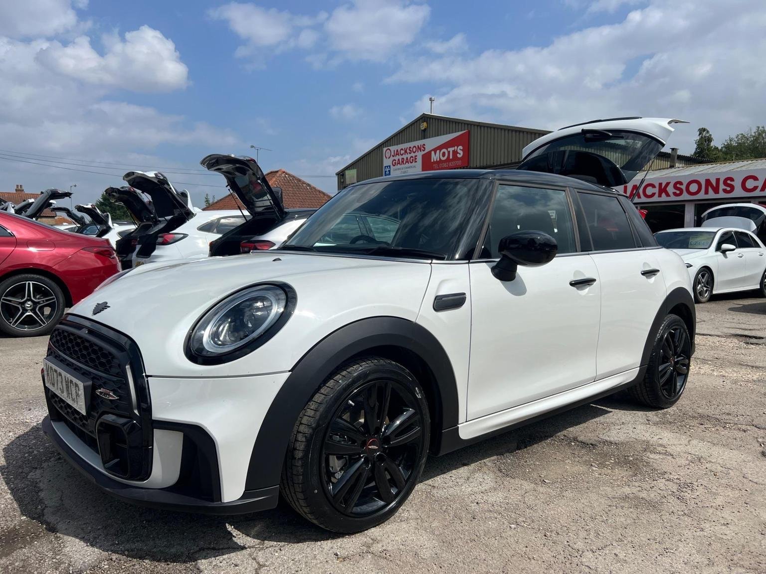 MINI Hatch