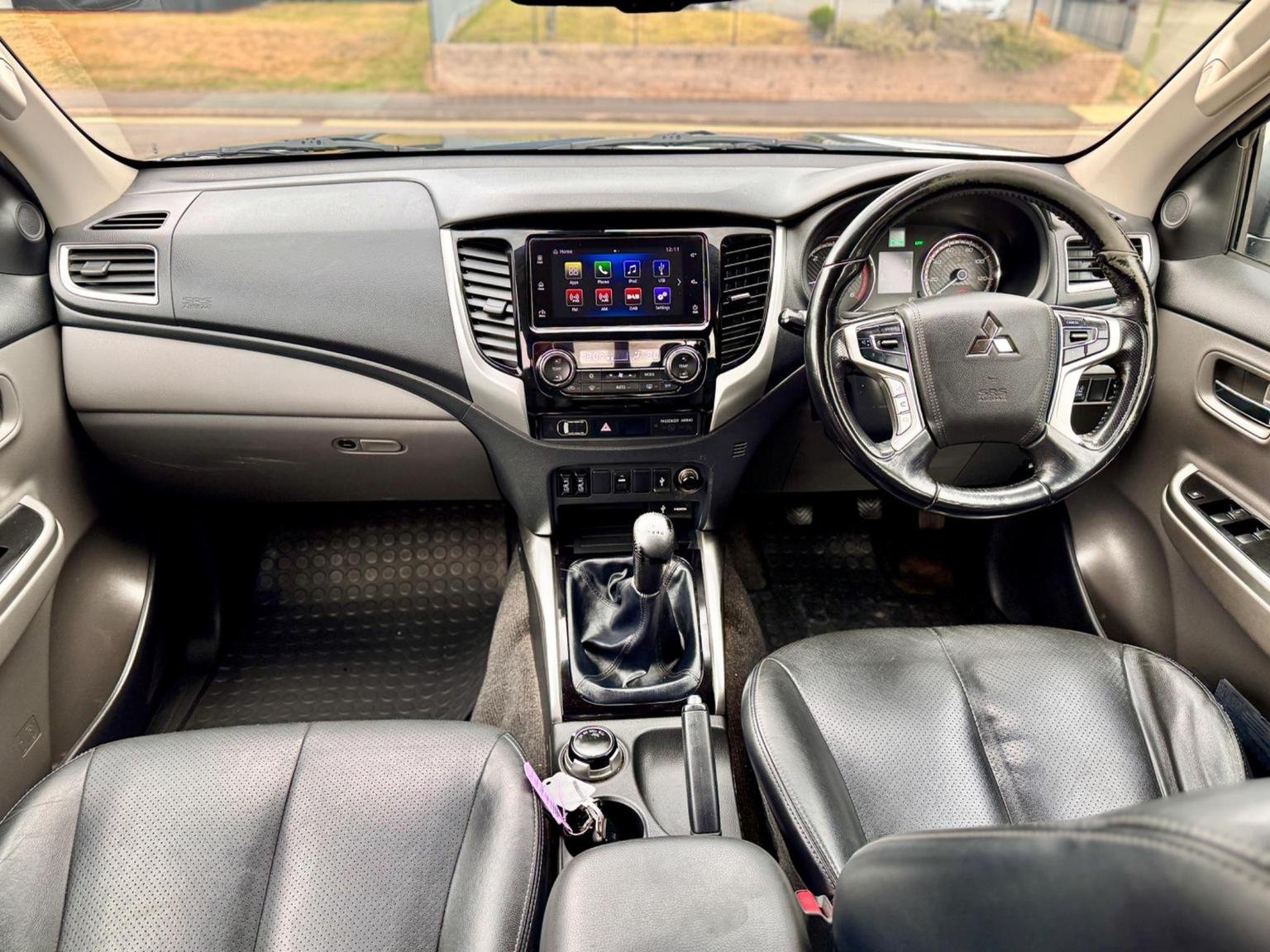 Mitsubishi L200