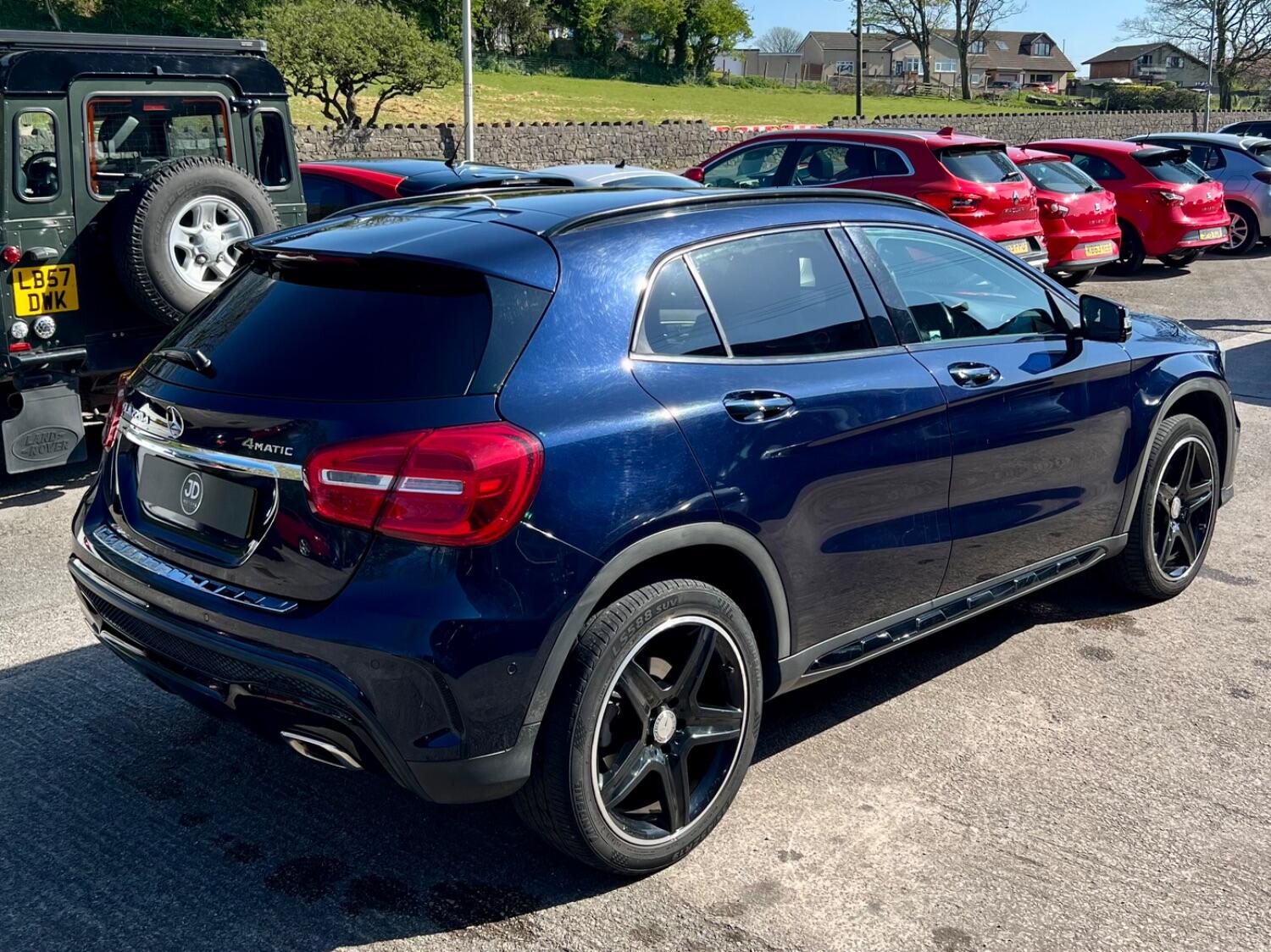 Mercedes Benz GLA Class