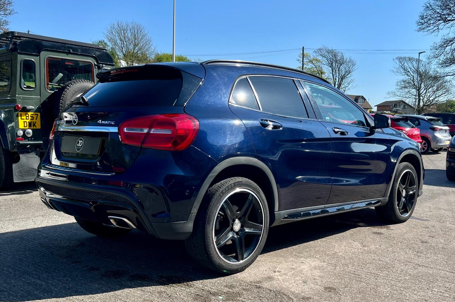 Mercedes Benz GLA Class