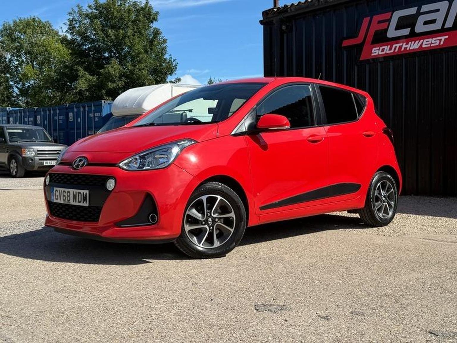 Hyundai i10